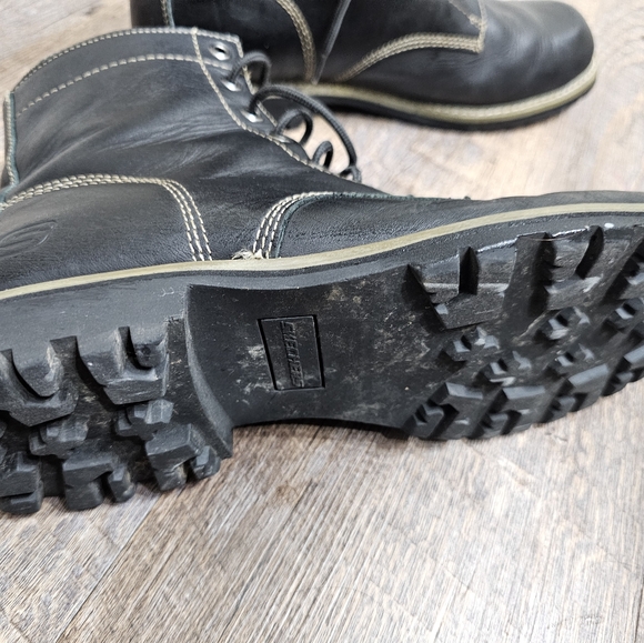 Skecher Boots - Picture 4 of 4